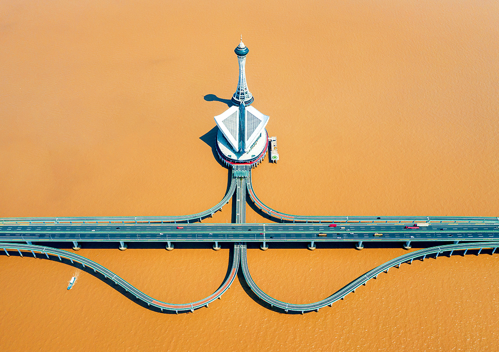 舟山、杭州灣、港珠澳、深中通道等跨海大橋招標(biāo)代理及項目咨詢